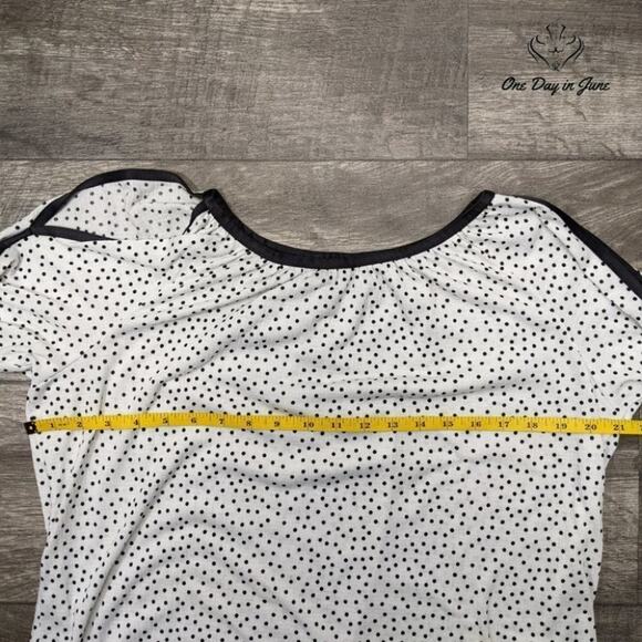 Jones New York Women's Polka Dot Cold Shoulder Long Sleeve Top Size M - Picture 3 of 5